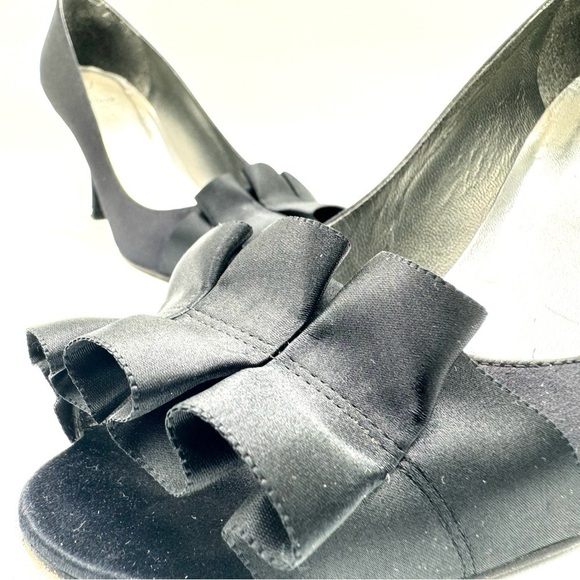 STUART WEITZMAN BLACK SATIN HEELS OPEN TOE HEELS RUFFLE DETAIL MADE IN SPAIN 9.5 - Picture 15 of 16